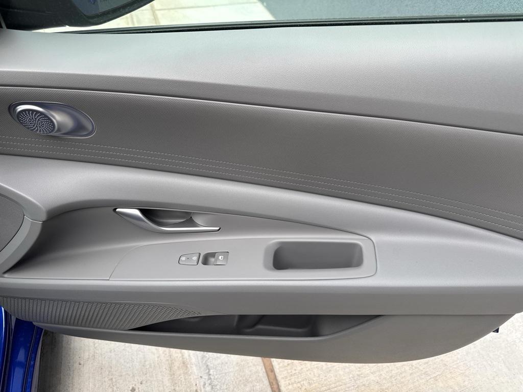 new 2025 Hyundai Elantra car, priced at $20,840