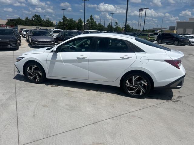 new 2025 Hyundai Elantra car, priced at $25,157