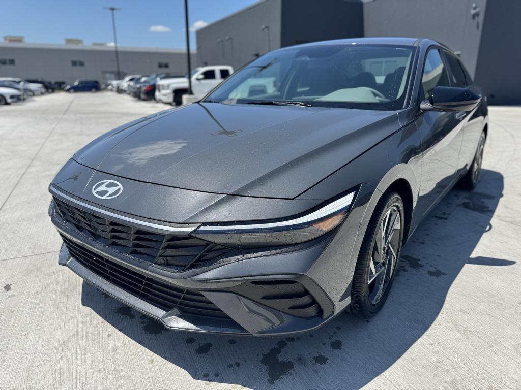 new 2025 Hyundai ELANTRA HEV car, priced at $21,455
