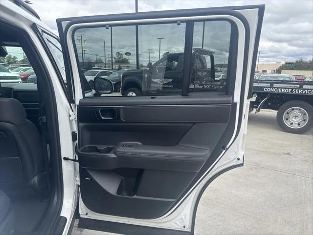 new 2025 Hyundai SANTA FE HEV car, priced at $49,507