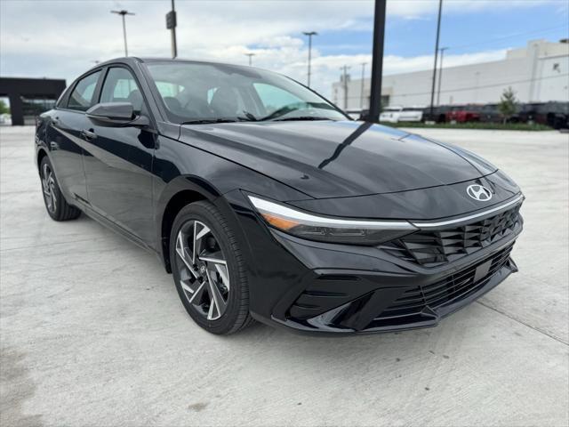 new 2025 Hyundai Elantra car, priced at $29,661
