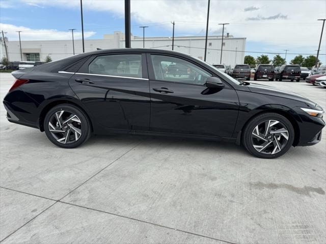 new 2025 Hyundai Elantra car, priced at $29,661