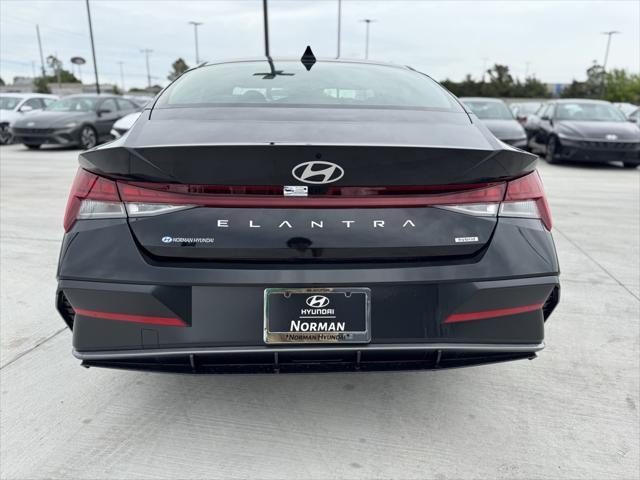 new 2025 Hyundai Elantra car, priced at $29,661