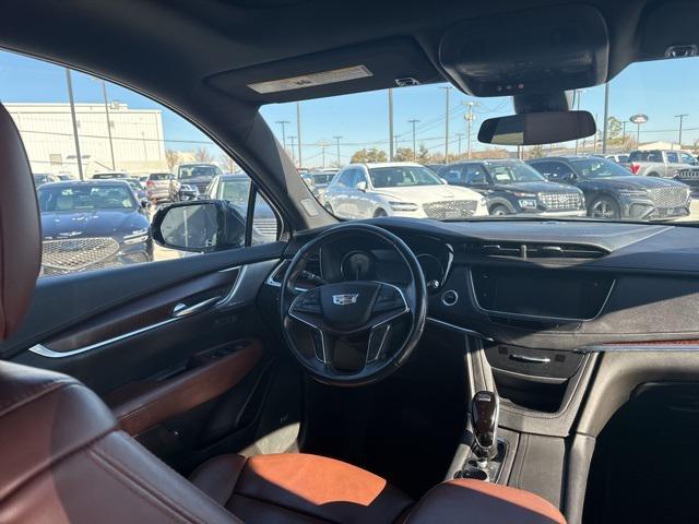 used 2022 Cadillac XT5 car, priced at $28,887