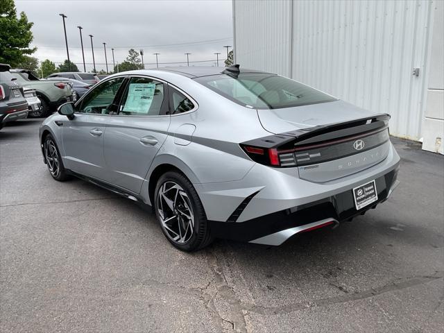 new 2024 Hyundai Sonata car, priced at $27,225