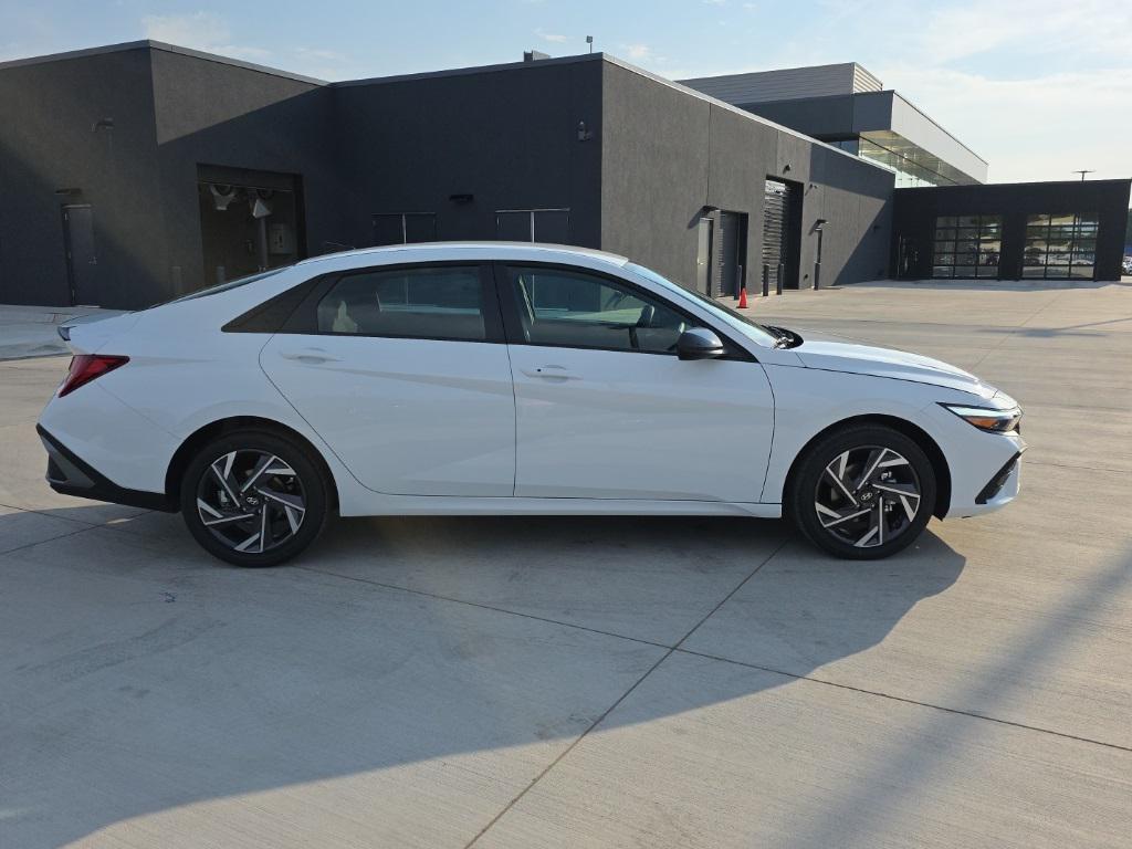 new 2025 Hyundai ELANTRA HEV car, priced at $23,849