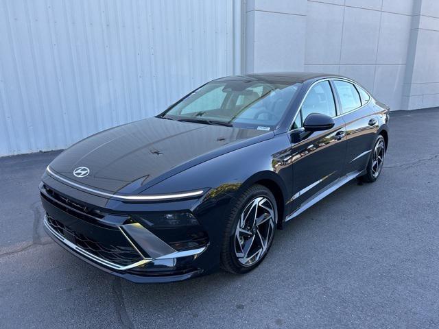 new 2025 Hyundai Sonata car, priced at $30,991