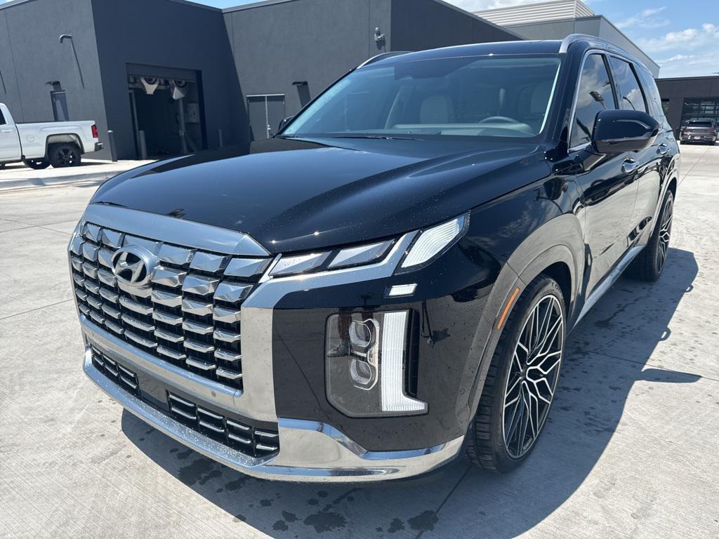 new 2025 Hyundai Palisade car, priced at $54,412