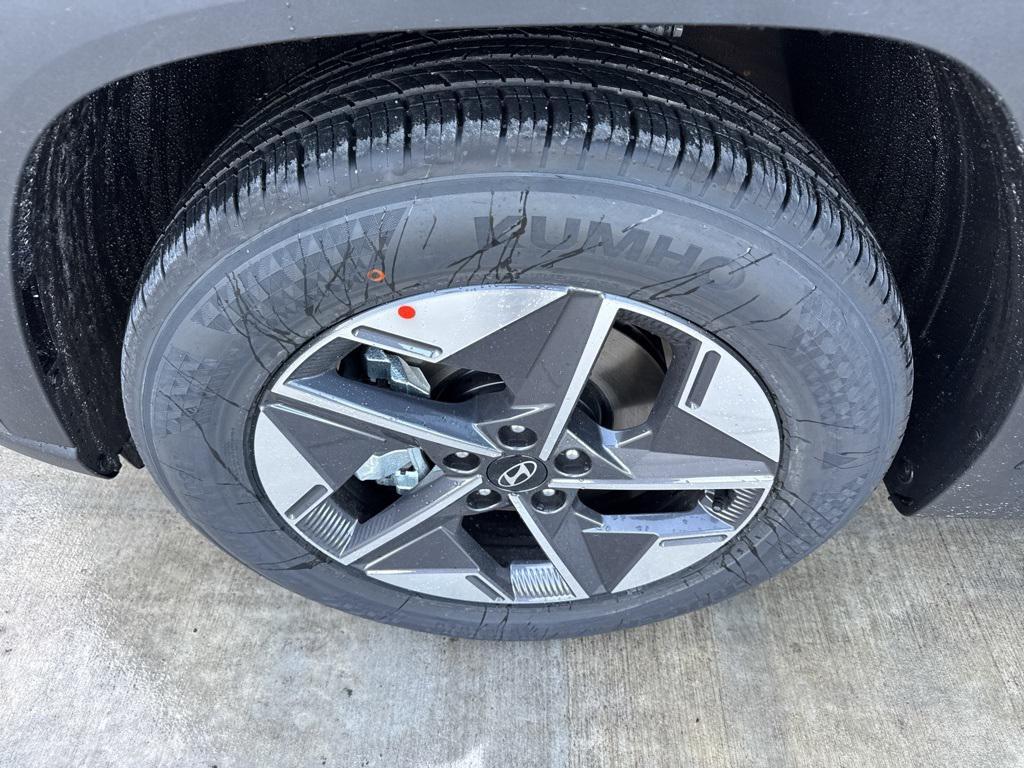 new 2026 Hyundai Tucson car, priced at $29,537