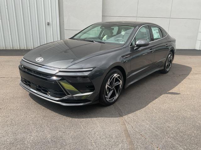 new 2024 Hyundai Sonata car, priced at $27,285