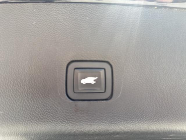 used 2019 Chevrolet Traverse car, priced at $21,888