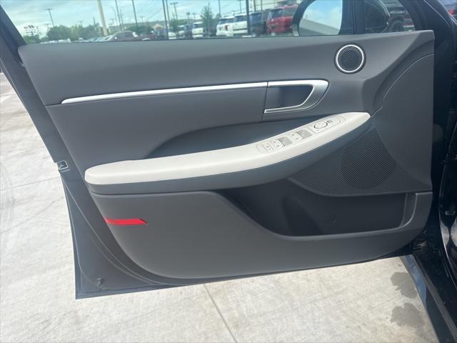 new 2025 Hyundai Sonata car, priced at $27,476