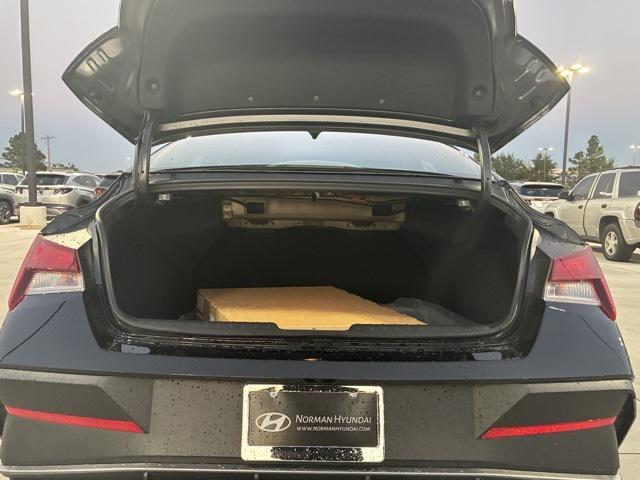 new 2025 Hyundai Elantra car, priced at $21,696