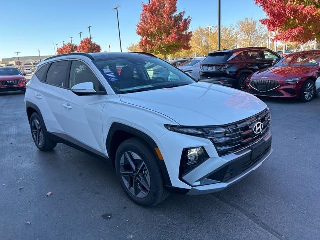 new 2025 Hyundai Tucson Hybrid car, priced at $38,244