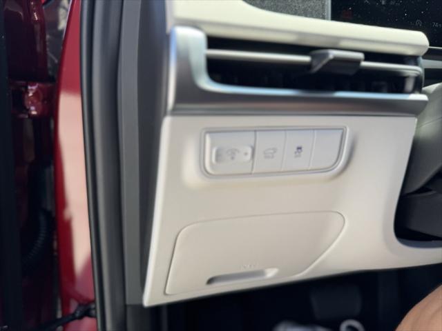 new 2025 Hyundai Tucson car, priced at $32,067
