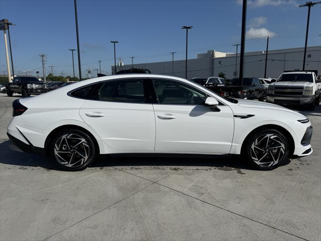 new 2025 Hyundai Sonata car, priced at $26,908