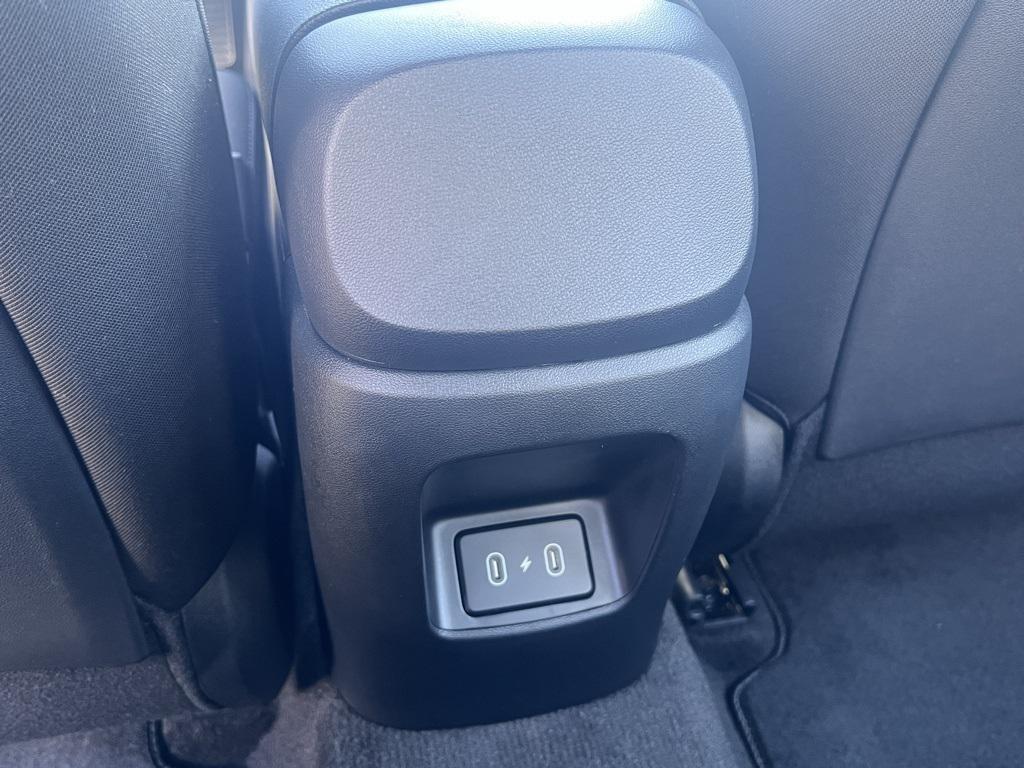 new 2025 Hyundai Elantra car, priced at $19,234