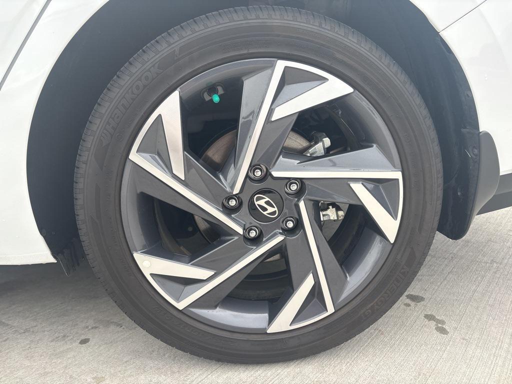 used 2025 Hyundai ELANTRA HEV car, priced at $22,997