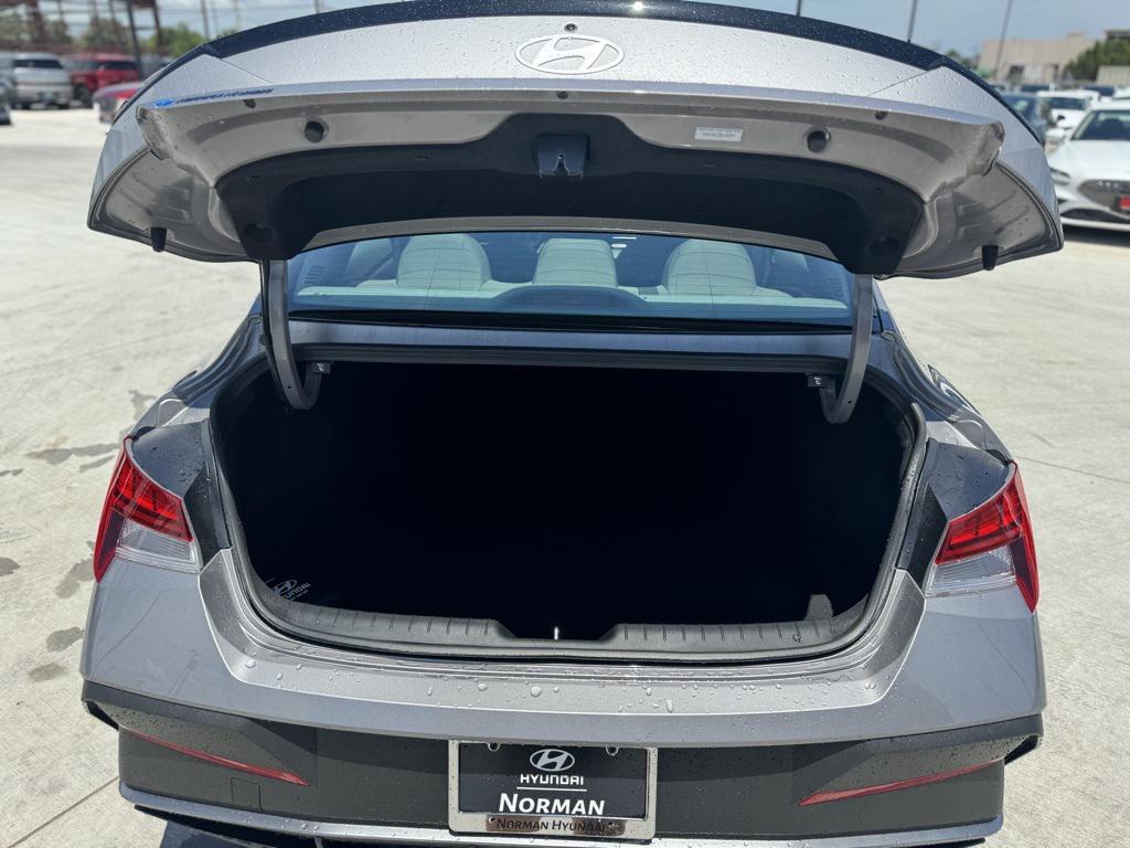 new 2025 Hyundai Elantra car, priced at $24,876