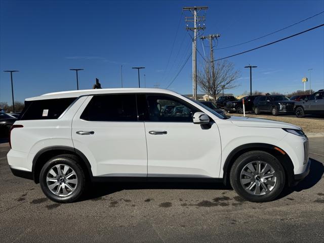 new 2025 Hyundai Palisade car, priced at $42,380