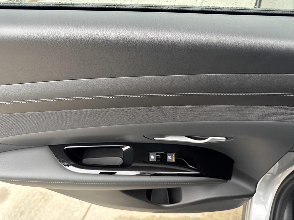 new 2026 Hyundai TUCSON Hybrid car, priced at $40,509