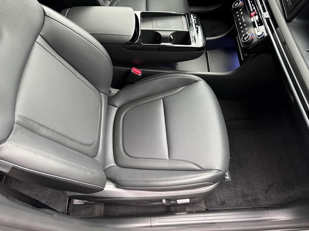 new 2026 Hyundai TUCSON Hybrid car, priced at $40,509