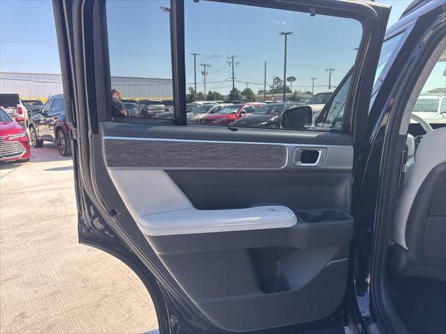 new 2025 Hyundai Santa Fe car, priced at $44,562