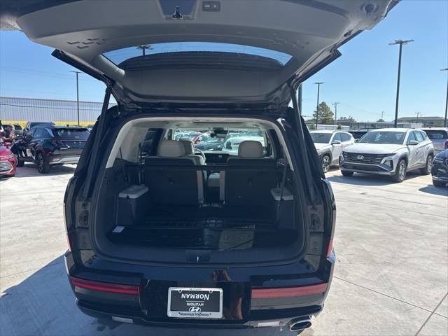 new 2025 Hyundai Santa Fe car, priced at $44,562