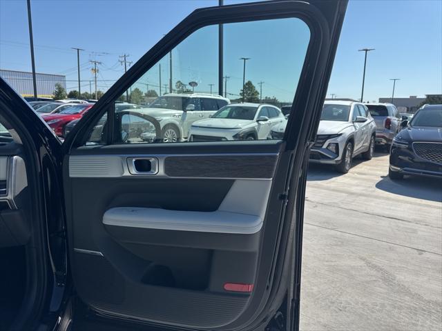 new 2025 Hyundai Santa Fe car, priced at $44,562