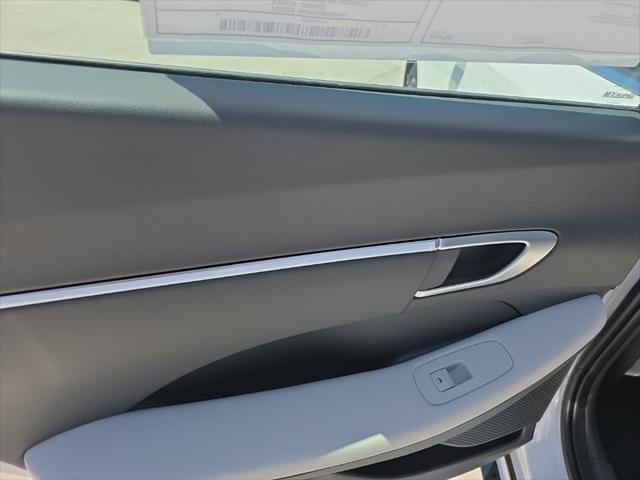 new 2025 Hyundai Sonata car, priced at $23,958