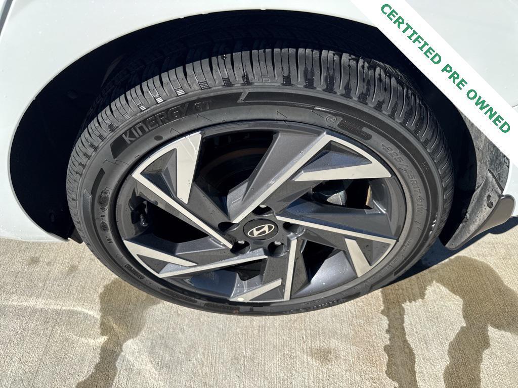 used 2025 Hyundai ELANTRA HEV car, priced at $23,000