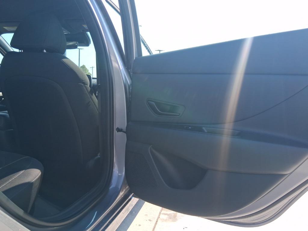 new 2025 Hyundai Elantra car, priced at $18,636