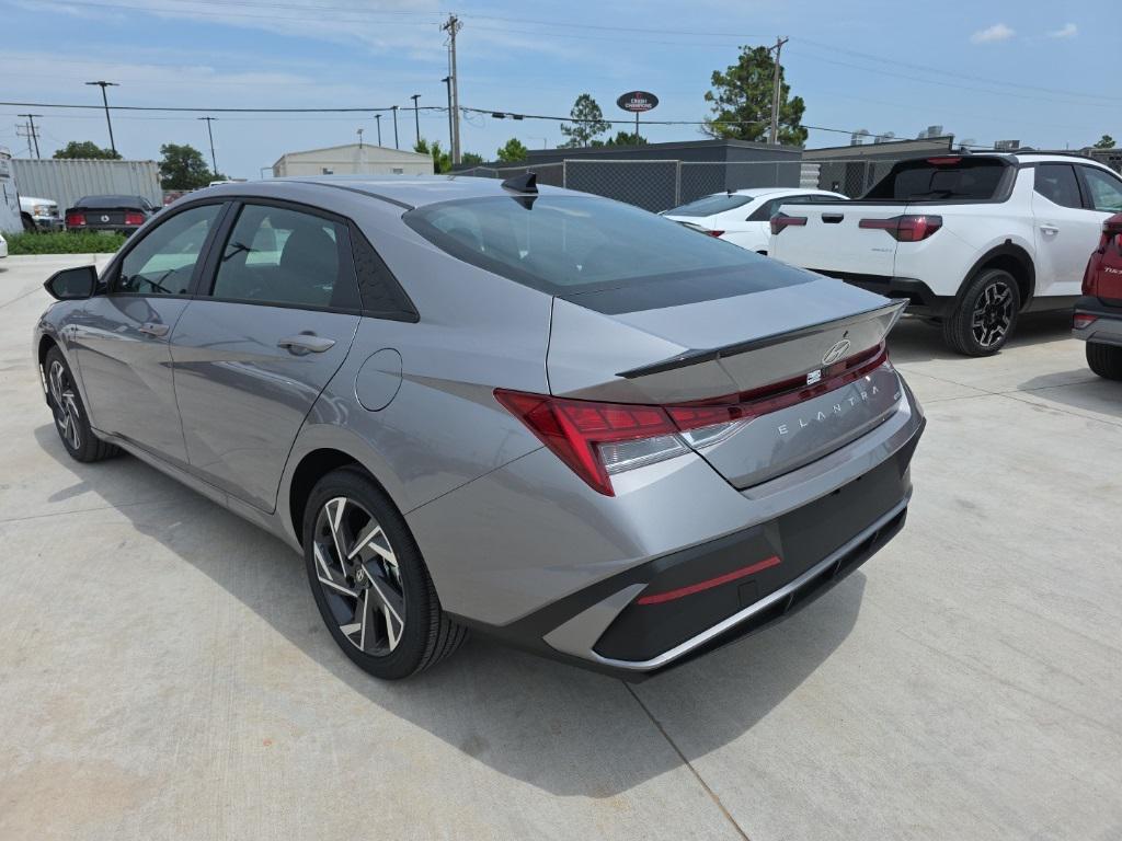 new 2025 Hyundai ELANTRA HEV car, priced at $23,862