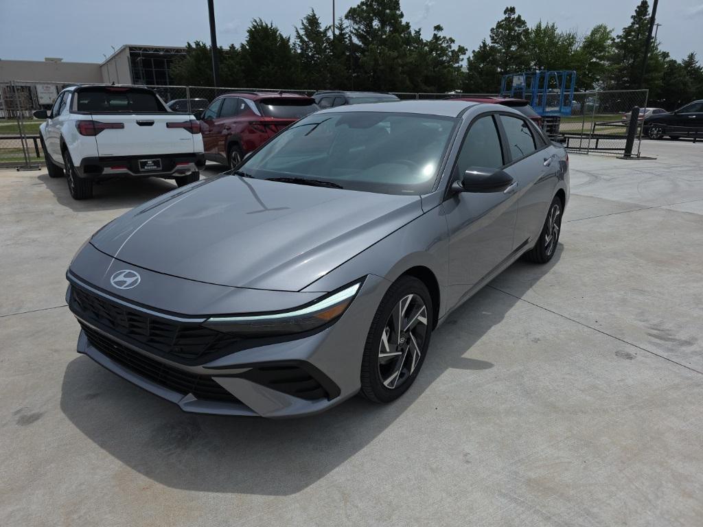 new 2025 Hyundai ELANTRA HEV car, priced at $23,362