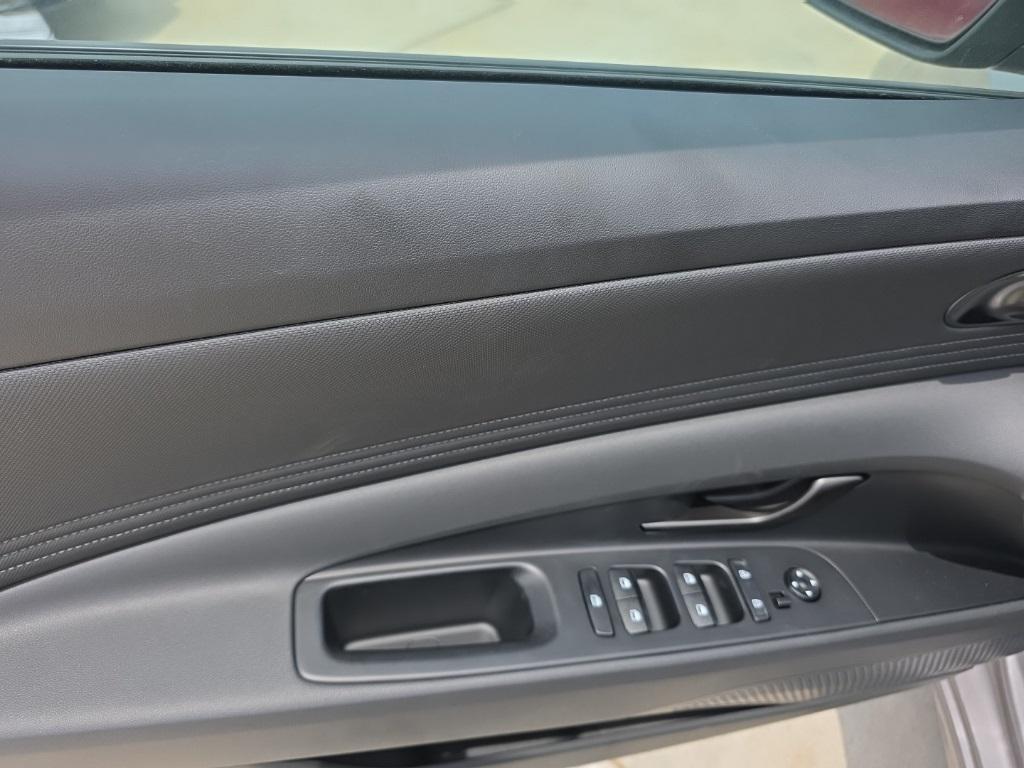 new 2025 Hyundai ELANTRA HEV car, priced at $23,862