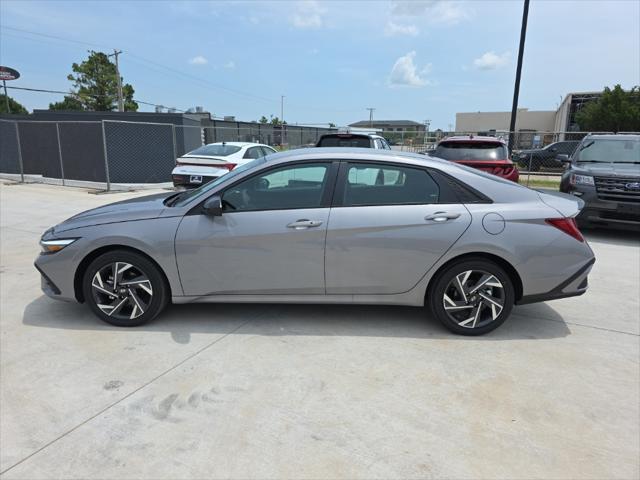 new 2025 Hyundai Elantra car, priced at $22,112