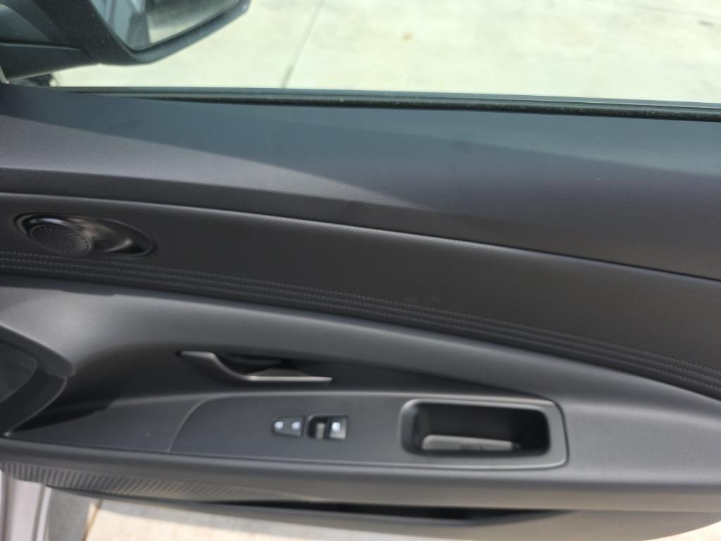 new 2025 Hyundai ELANTRA HEV car, priced at $23,862