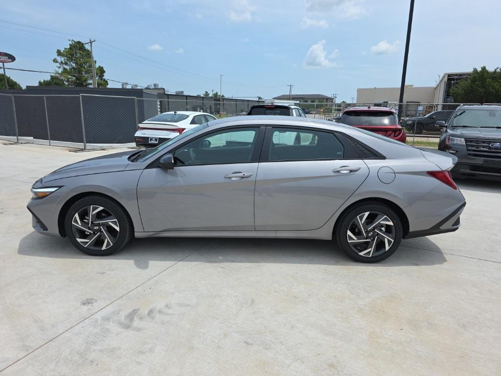 new 2025 Hyundai ELANTRA HEV car, priced at $23,862
