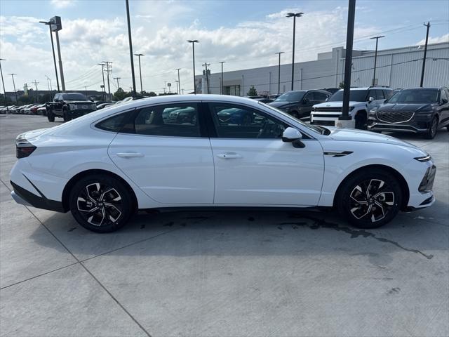 new 2025 Hyundai Sonata car, priced at $25,241