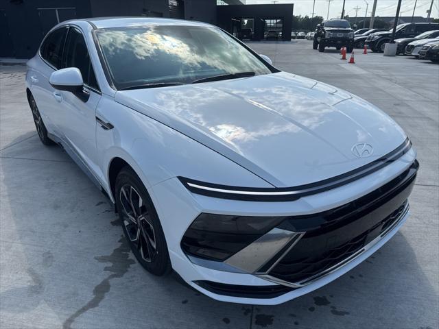 new 2025 Hyundai Sonata car, priced at $25,241