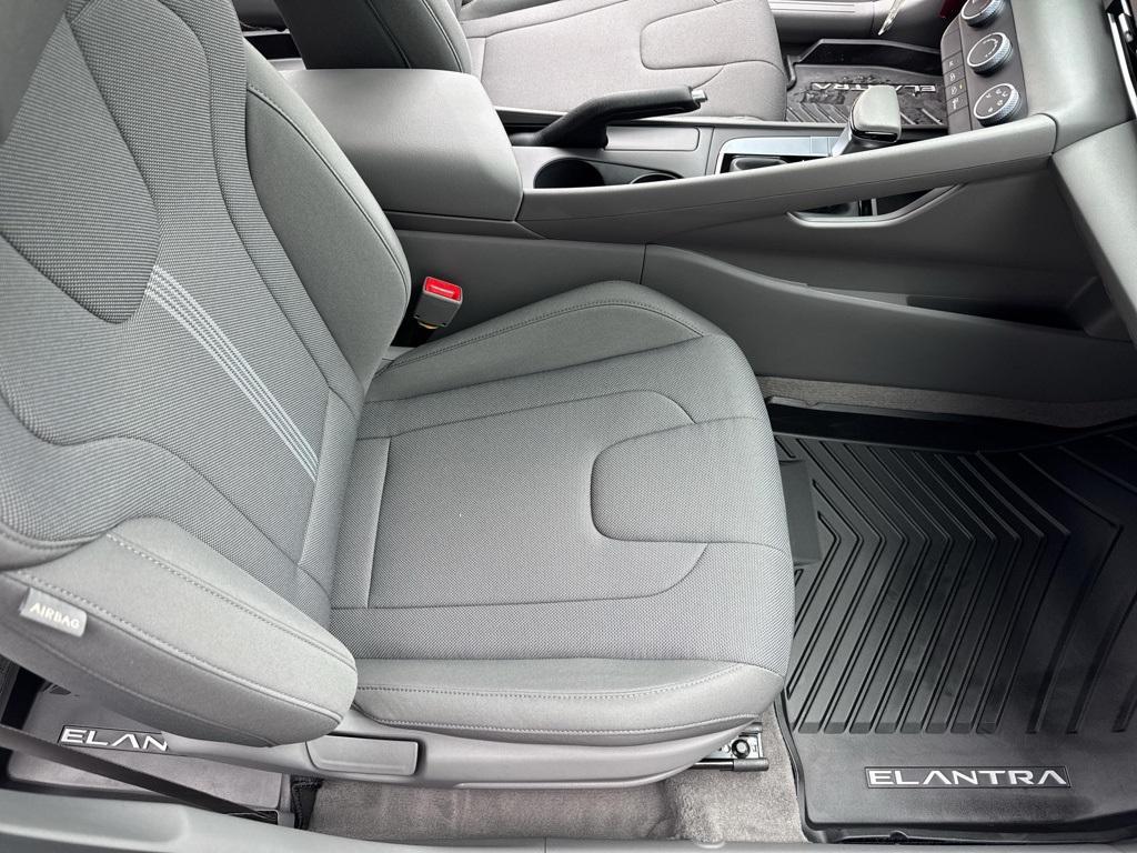 new 2025 Hyundai Elantra car, priced at $21,311