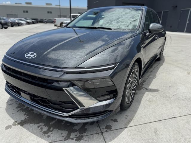 new 2025 Hyundai Sonata Hybrid car, priced at $26,847