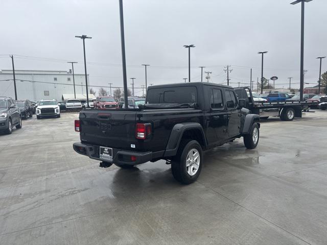 used 2022 Jeep Gladiator car, priced at $30,278