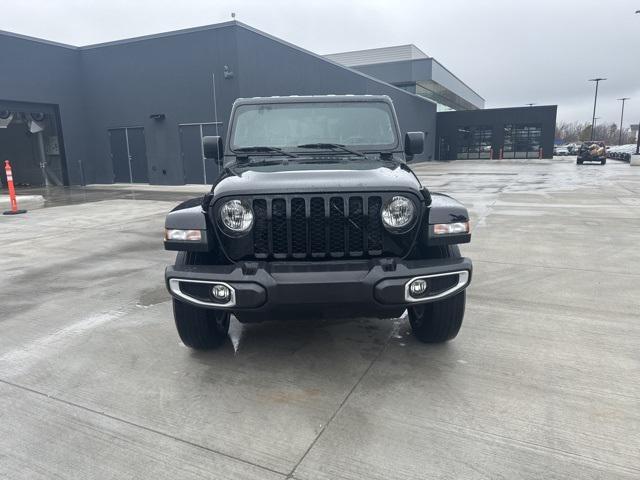 used 2022 Jeep Gladiator car, priced at $30,278