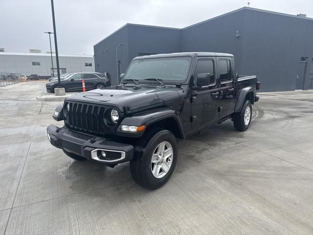 used 2022 Jeep Gladiator car, priced at $30,288