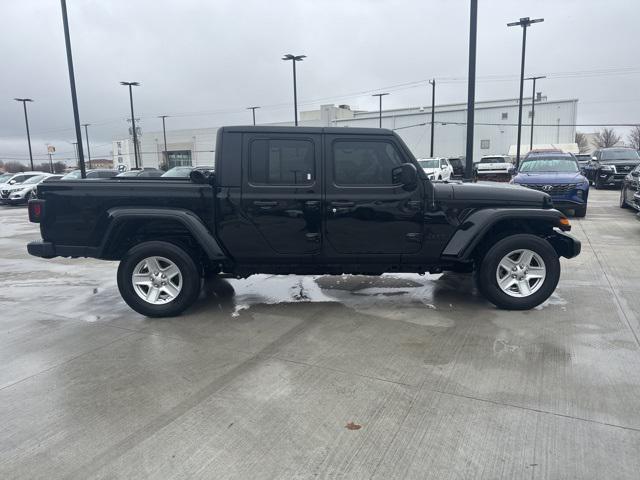 used 2022 Jeep Gladiator car, priced at $30,278