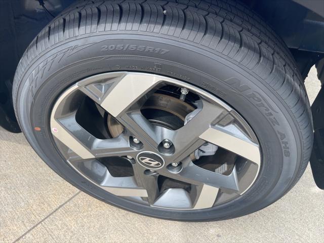 new 2025 Hyundai Venue car, priced at $20,133