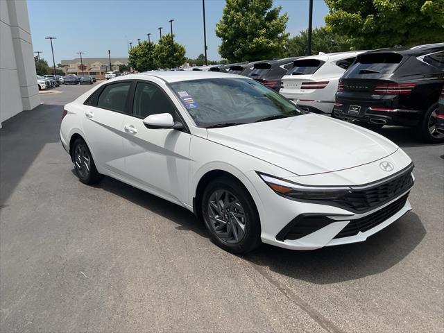 new 2024 Hyundai Elantra car, priced at $21,780