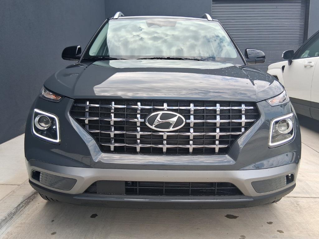 new 2025 Hyundai Venue car, priced at $22,816