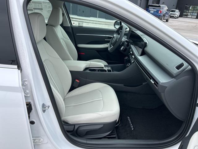 new 2025 Hyundai Sonata car, priced at $26,517